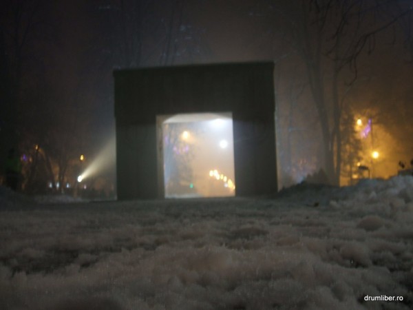 Poarta Sarutului, Targu Jiu