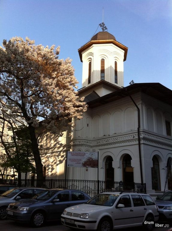 Biserica Albaneză Dintr-o zi
