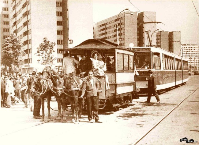 Inaugurarea liniei 30 - Tramvai cu cai și V3A, 4 mai 1971