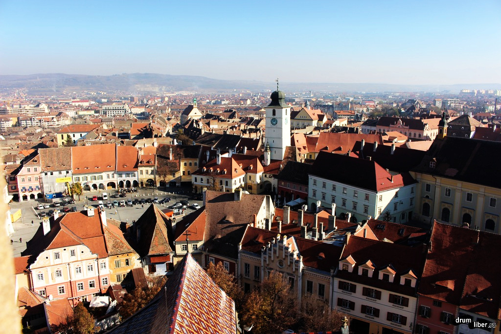 Vedere de sus spre centrul Sibiului