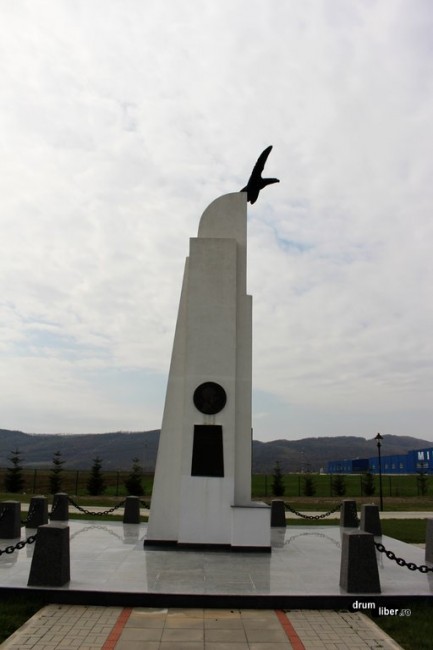 Monumentul lui Aurel Vlaicu de la Bănești