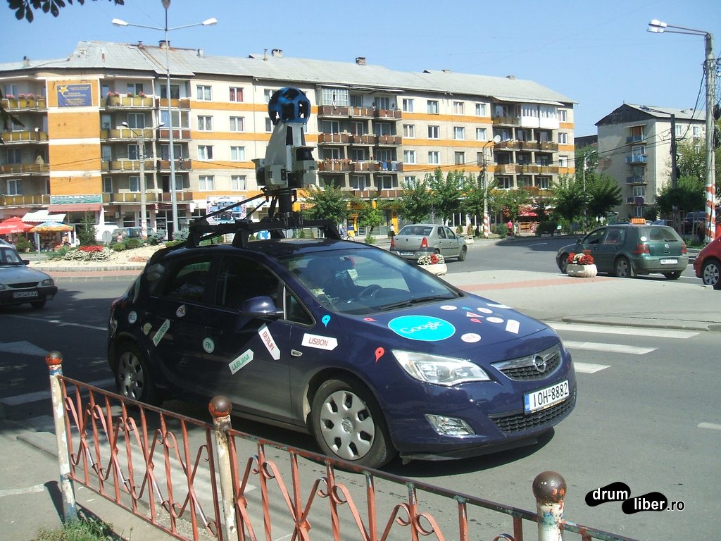 Mașina Google Maps - Street View
